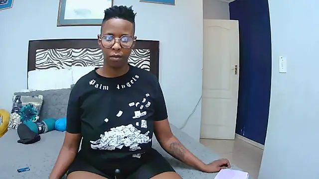 Snapshot of SexyCurves9 chatting on February 5, 2026, 5:42 pm SexyCurves9 online show from February 5, 2026, 5:42 pm