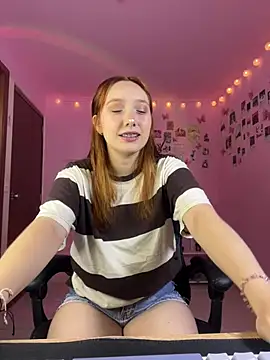 Davne  online show from February 21, 2026, 6:43 pm