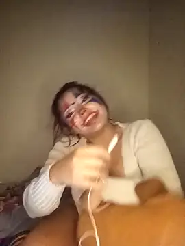 Snapshot of alisson_indraa chatting on February 28, 2026, 6:13 am alisson indraa online show from February 28, 2026, 6:13 am