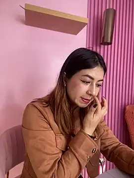 Snapshot of MaddieHunter chatting on January 11, 2026, 1:07 pm MaddieHunter online show from January 11, 2026, 1:07 pm