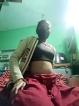 Snapshot of Uma_sain chatting on February 6, 2026, 3:52 pm Uma sain online show from February 6, 2026, 3:52 pm