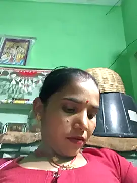 Snapshot of Uma_sain chatting on February 14, 2026, 2:17 pm Uma sain online show from February 14, 2026, 2:17 pm