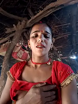 Snapshot of Uma_sain chatting on February 5, 2026, 10:22 am Uma sain online show from February 5, 2026, 10:22 am