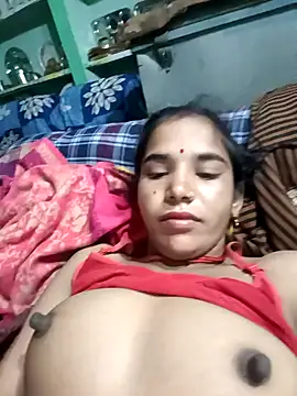 Snapshot of Uma_sain chatting on February 7, 2026, 9:45 pm Uma sain online show from February 7, 2026, 9:45 pm