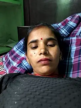 Snapshot of Uma_sain chatting on February 19, 2026, 4:37 pm Uma sain online show from February 19, 2026, 4:37 pm