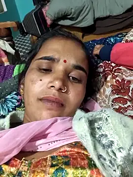 Snapshot of Uma_sain chatting on February 9, 2026, 5:11 pm Uma sain online show from February 9, 2026, 5:11 pm