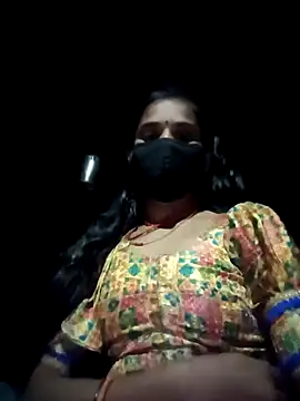 Snapshot of Uma_sain chatting on January 19, 2026, 2:32 pm Uma sain online show from January 19, 2026, 2:32 pm