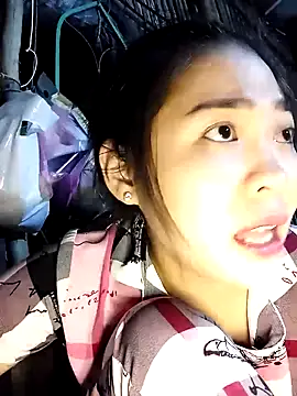 Lin-kute98 online show from February 15, 2026, 11:31 am