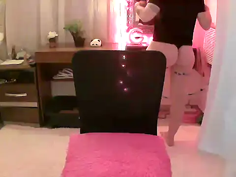 Snapshot of MissDominicc chatting on January 12, 2026, 3:02 am MissDominicc online show from January 12, 2026, 3:02 am