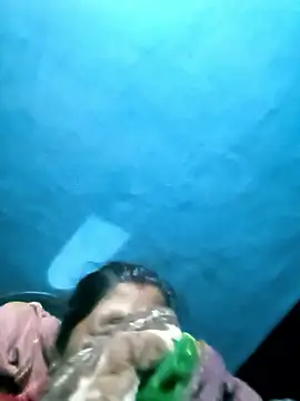 Bady doll34 online show from January 12, 2026, 11:31 pm