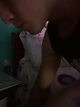 angelxxx95 online show from March 16, 2026, 6:21 pm