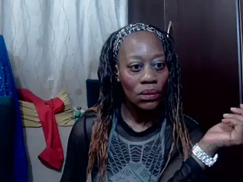 sweetcandyx24 online show from January 9, 2026, 9:22 pm