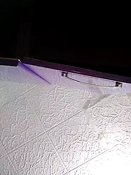 Snapshot of LoweredLockout chatting on January 5, 2026, 10:02 pm LoweredLockout online show from January 5, 2026, 10:02 pm