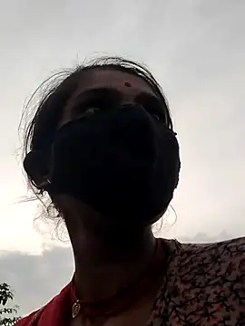 Anita-Dube online show from July 13, 2026, 12:43 am