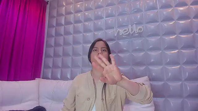 Snapshot of sol-angel chatting on December 15, 2025, 3:51 pm sol-angel online show from December 15, 2025, 3:51 pm