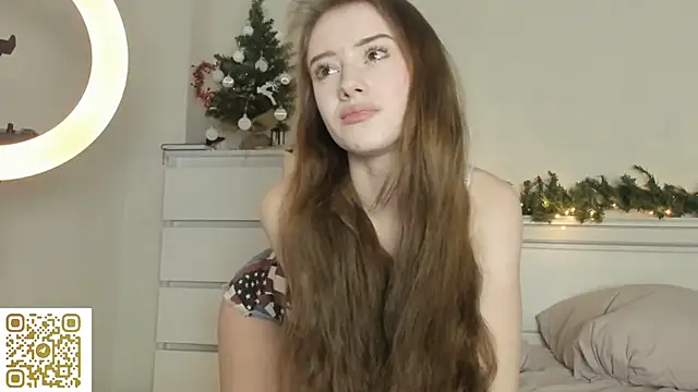 AmyForYouu online show from January 7, 2026, 10:04 pm