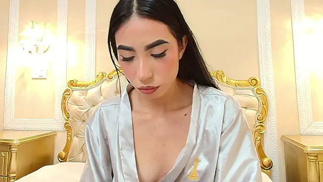 Snapshot of HallieStone chatting on February 16, 2026, 1:21 pm HallieStone online show from February 16, 2026, 1:21 pm