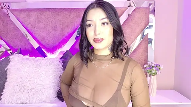MelissaGill  online show from July 19, 2026, 12:02 pm