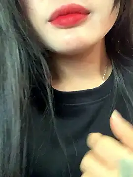 lana-kan online show from January 5, 2026, 5:27 pm