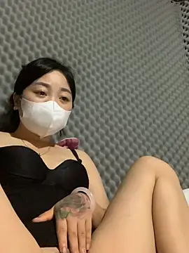 Snapshot of lana-kan chatting on July 5, 2026, 5:20 pm lana-kan online show from July 5, 2026, 5:20 pm