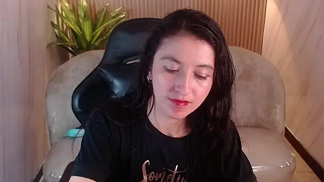 Snapshot of tatiscelis_tf chatting on November 30, 2025, 12:55 am tatiscelis tf online show from November 30, 2025, 12:55 am