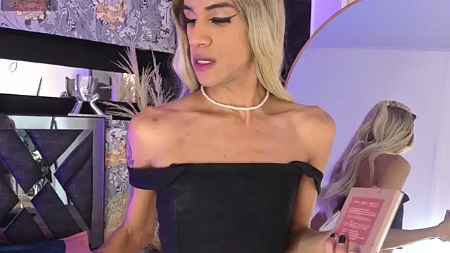 megan lenon online show from May 11, 2026, 8:28 pm