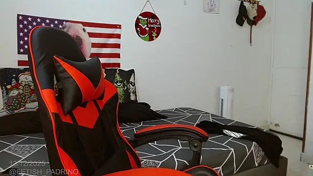 Snapshot of holegape chatting on December 14, 2025, 10:15 pm holegape online show from December 14, 2025, 10:15 pm