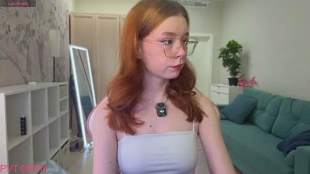 eva aria online show from July 25, 2026, 4:20 am