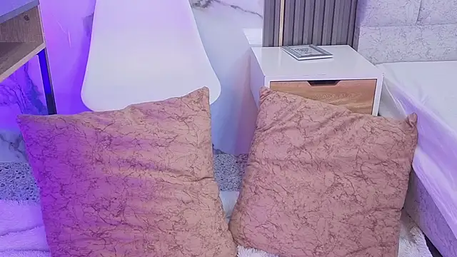 Kattie sweet1 online show from January 9, 2026, 1:07 pm