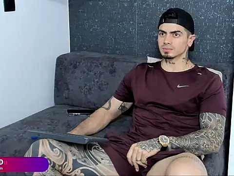 Snapshot of _mrcock__ chatting on February 19, 2026, 2:30 am mrcock online show from February 19, 2026, 2:30 am