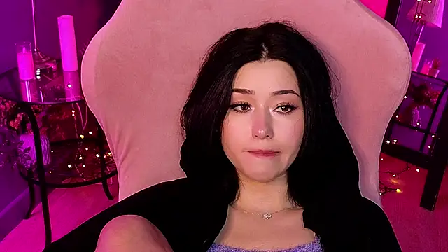 RedMidnight online show from April 6, 2026, 4:46 am