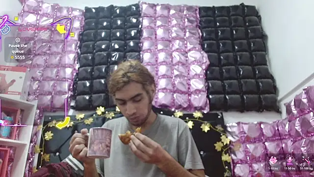 Snapshot of andresdark_07 chatting on December 21, 2025, 3:30 am andresdark 07 online show from December 21, 2025, 3:30 am