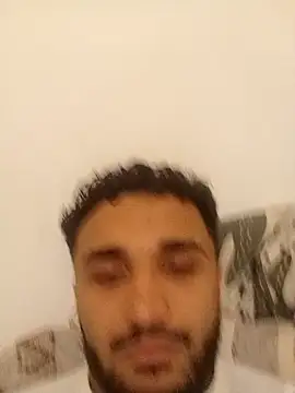 Snapshot of elgasmii chatting on July 5, 2026, 1:43 am elgasmii online show from July 5, 2026, 1:43 am