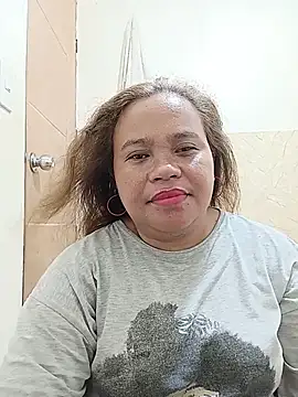 cutechubby online show from June 13, 2026, 10:51 pm