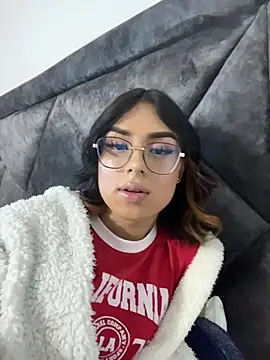 Snapshot of Nathalie_spencer2 chatting on February 13, 2026, 2:33 am Nathalie spencer2 online show from February 13, 2026, 2:33 am