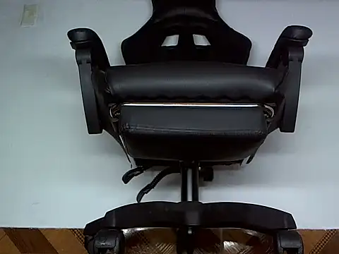 Snapshot of Alphacashmaster777 chatting on March 31, 2026, 4:20 pm Alphacashmaster777 online show from March 31, 2026, 4:20 pm