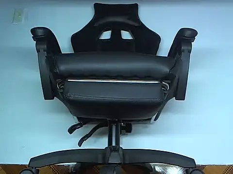 Snapshot of Alphacashmaster777 chatting on March 28, 2026, 1:23 pm Alphacashmaster777 online show from March 28, 2026, 1:23 pm