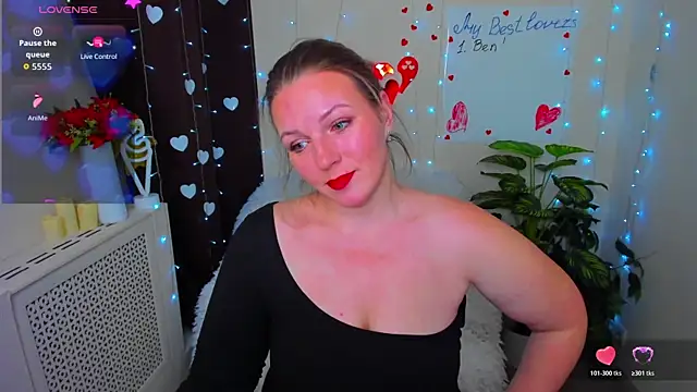 Snapshot of Alison_star_ chatting on February 15, 2026, 2:12 am Alison star online show from February 15, 2026, 2:12 am