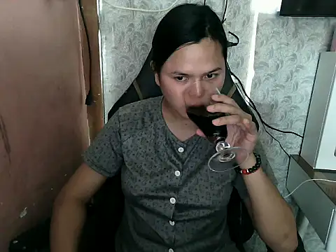 urSweetheart online show from February 2, 2026, 12:53 am