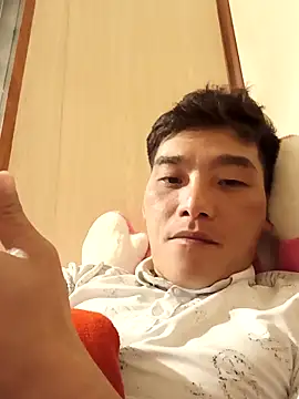 sanu551 online show from February 4, 2026, 1:17 pm