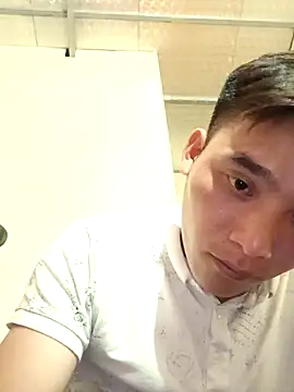 sanu551 online show from March 31, 2026, 4:42 pm