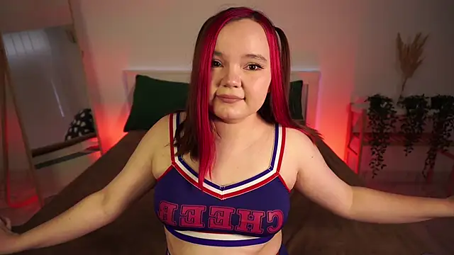 Rose Luvv online show from December 5, 2025, 7:18 am