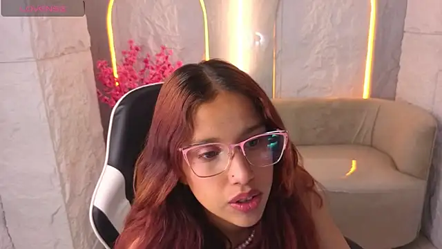 Saphire Tx online show from November 27, 2025, 1:11 pm