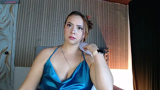 Karla Ferrer x online show from July 6, 2026, 2:35 pm