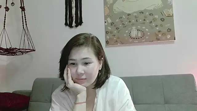 Nettie Allie online show from March 10, 2026, 10:36 pm