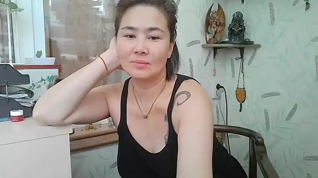 Snapshot of Nettie_Allie chatting on December 4, 2025, 10:36 am Nettie Allie online show from December 4, 2025, 10:36 am