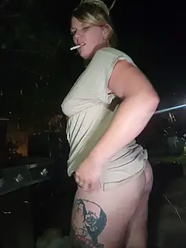 Horny hippie online show from July 2, 2026, 5:57 am