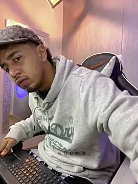 Snapshot of Brand_Collins chatting on March 12, 2026, 11:47 am Brand Collins online show from March 12, 2026, 11:47 am