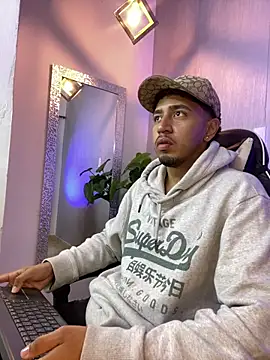 Snapshot of Brand_Collins chatting on March 10, 2026, 11:47 am Brand Collins online show from March 10, 2026, 11:47 am