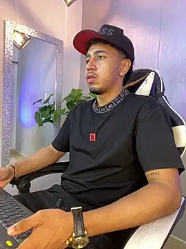 Snapshot of Brand_Collins chatting on March 15, 2026, 1:29 pm Brand Collins online show from March 15, 2026, 1:29 pm